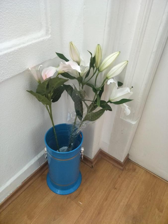 Swisslisbon Guest House Dış mekan fotoğraf
